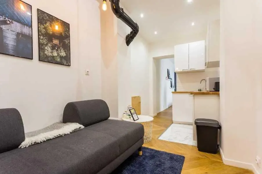 Apartment Cosy -2p- Place De Clichy-gare Saint Lazarre